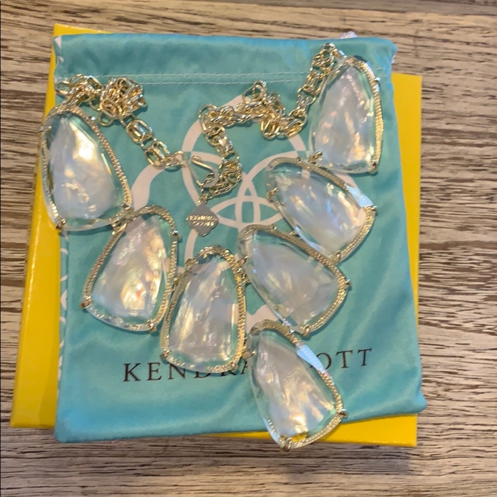 Kendra Scott Harlow in Ivory Pearl